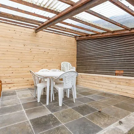 Charmette, Cozy For 9p Tatil Evi La-Roche-en-Ardenne